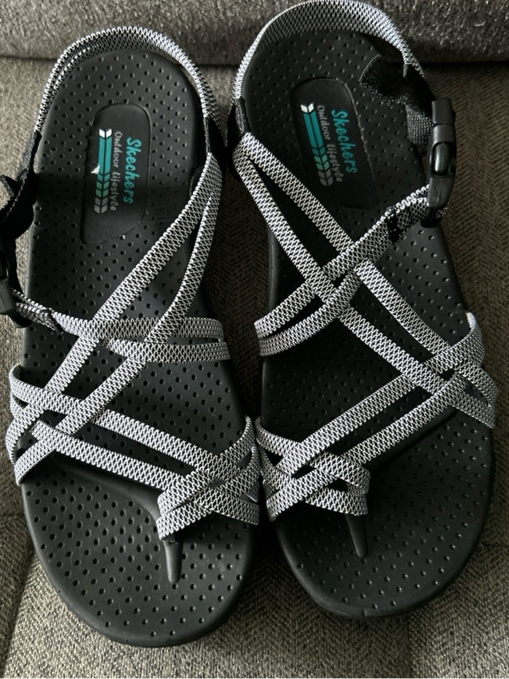 Skechers Women's 8 Reggae Irie Mon Outdoor Sport Sandals Black White 163013 nwob